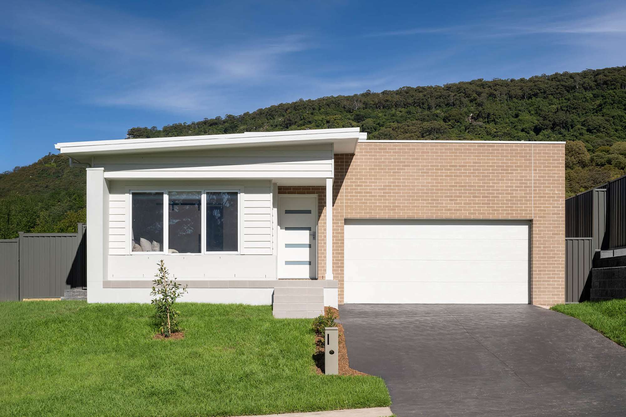 penley-home-design-haven-facade-mount-terry-506