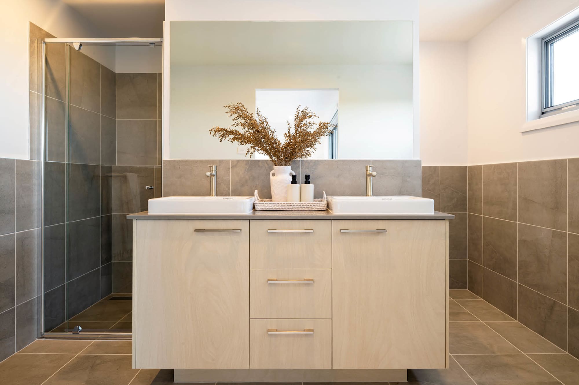 image upload c_limit,f_auto,w_2000 v1787611727 content-images home-design-images seville-double ch-home-design-gallery-images-selville-8